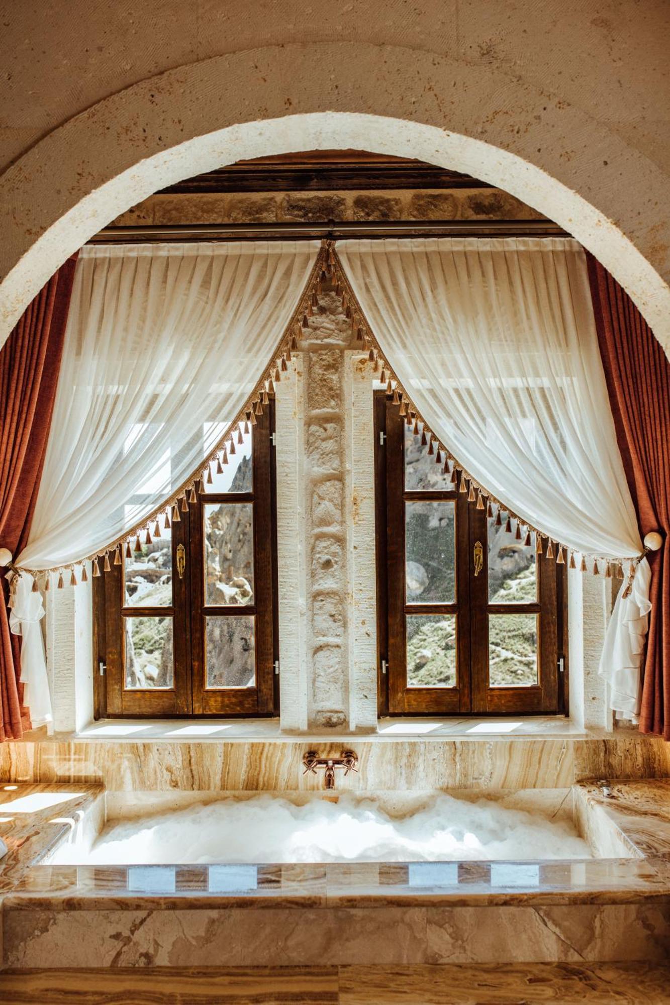 Via Regia Cappadocia Hotel Учгісар Екстер'єр фото